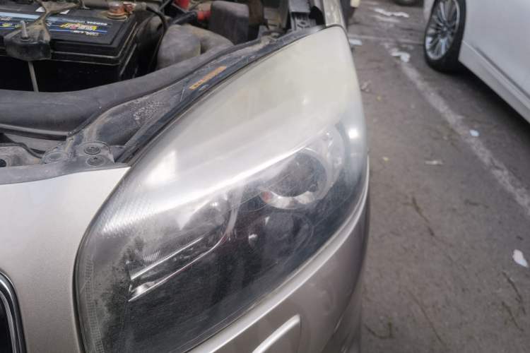 Used Renault Koleos  Engine Bay Left