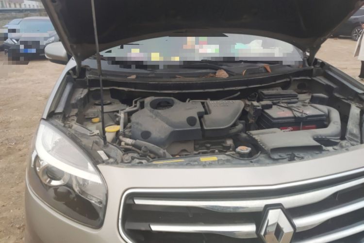 Used Renault Koleos 2012 2.5L Two-Wheel Drive Comfort Edition with Navigation Engine Bay Right