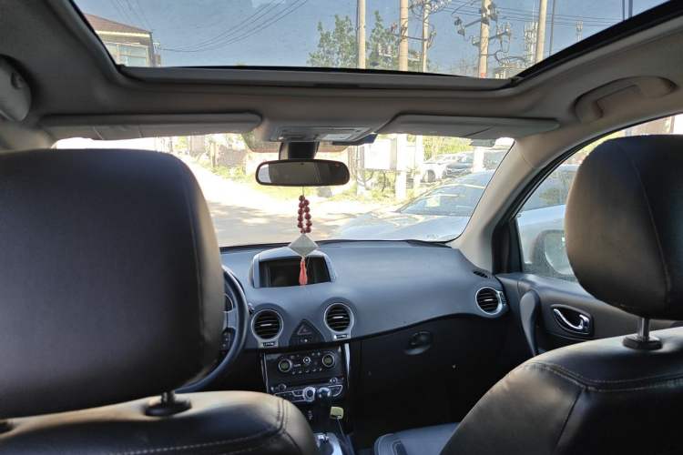 Used Renault Koleos 2012 2.5L 4x4 Luxury Navigation Edition Headliner