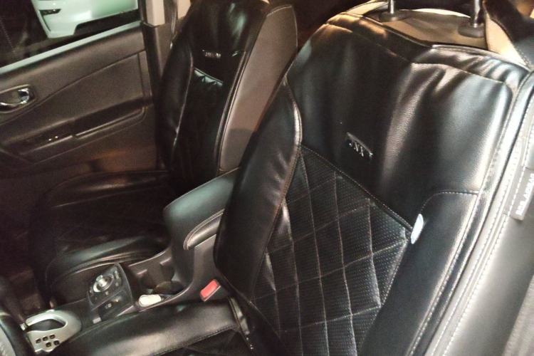 Used Renault Koleos 2012 2.5L 4x4 Comfort Edition with Navigation Left Front Seat