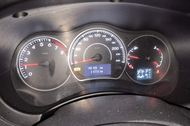 Used Renault Koleos 2012 2.5L Two-Wheel Drive Comfort Edition with Navigation Odometer Close Up