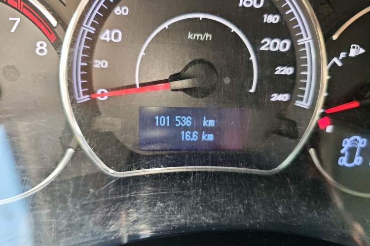 Used Renault Koleos 2012 2.5L Two-Wheel Drive Comfort Edition with Navigation Odometer Close Up