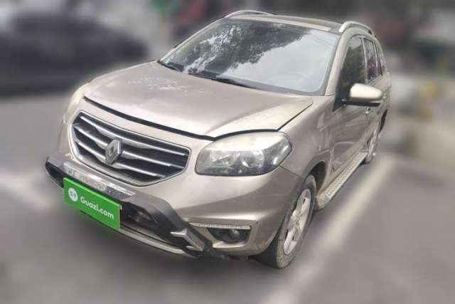 Renault Koleos 2012 2.5L Two-Wheel Drive Comfort Edition with Navigation مستعملة