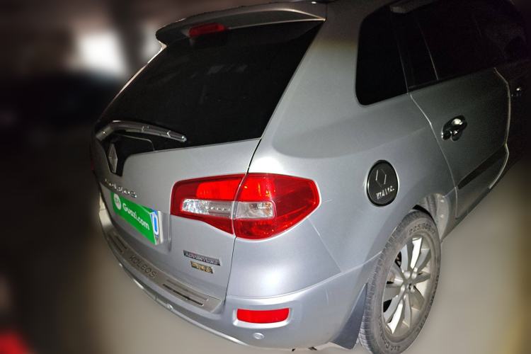 Used Renault Koleos 2012 2.5L Two-Wheel Drive Comfort Edition with Navigation Rear Right 45 Deg