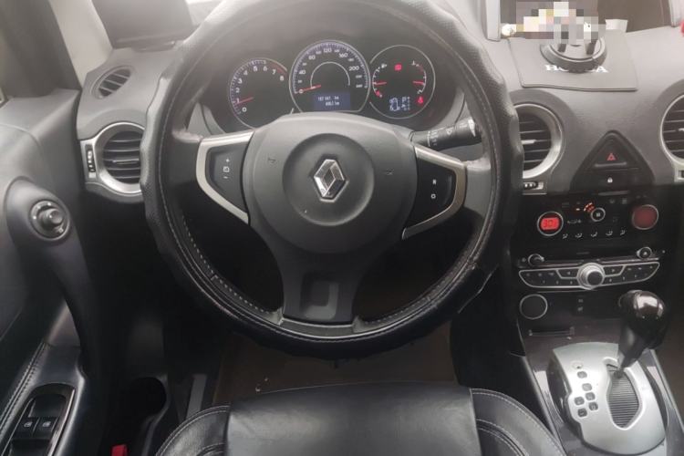 Used Renault Koleos 2012 2.5L Two-Wheel Drive Comfort Edition with Navigation Steering Wheel