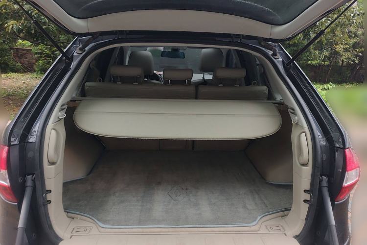 Used Renault Koleos 2012 2.5L 4x4 Comfort Edition with Navigation Trunk