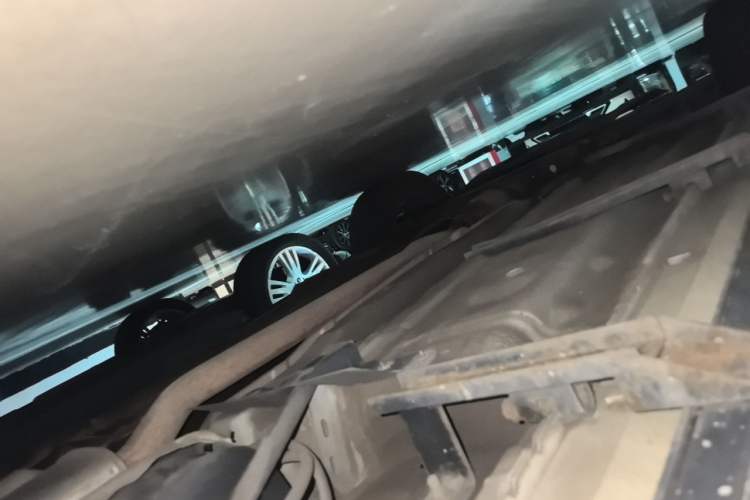 Used Renault Koleos 2012 2.5L Two-Wheel Drive Comfort Edition with Navigation Chassis Rear Left