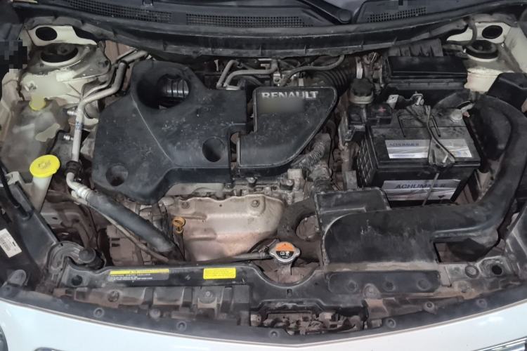 Used Renault Koleos 2012 2.5L Two-Wheel Drive Comfort Edition with Navigation Engine Bay