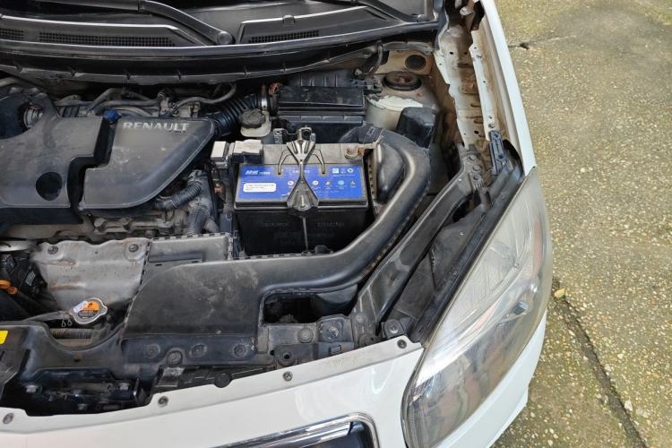 Used Renault Koleos 2012 2.5L Two-Wheel Drive Comfort Edition with Navigation Engine Bay Left