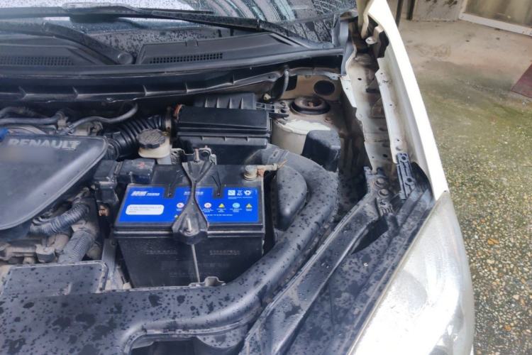 Used Renault Koleos 2012 2.5L Two-Wheel Drive Comfort Edition with Navigation Engine Bay Left