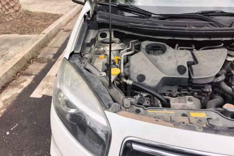 Used Renault Koleos 2012 2.5L Two-Wheel Drive Comfort Edition with Navigation Engine Bay Right
