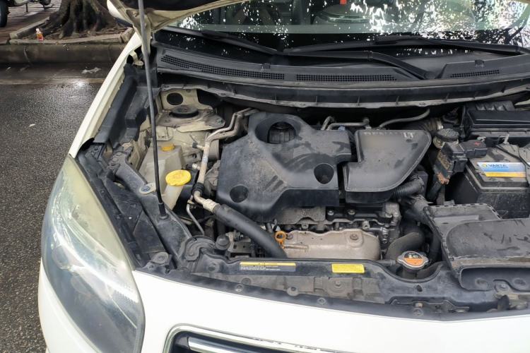 Used Renault Koleos 2012 2.5L Two-Wheel Drive Comfort Edition with Navigation Engine Bay Right