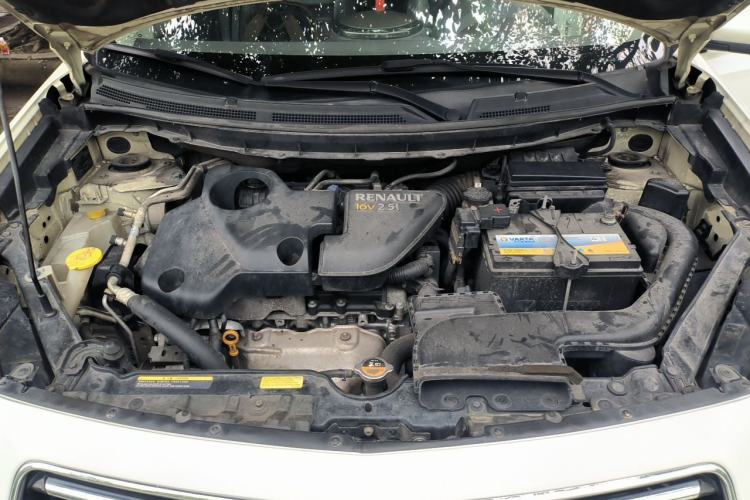 Used Renault Koleos 2012 2.5L Two-Wheel Drive Comfort Edition with Navigation Engine Bay