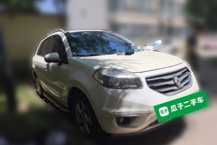 Used Renault Koleos 2012 2.5 Two-Wheel Drive Urban Edition Front Right 45 Deg