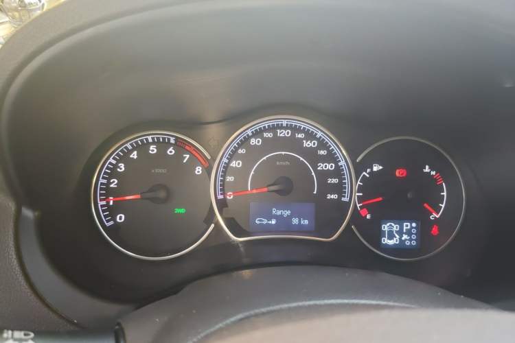 Used Renault Koleos 2012 2.5L 4x4 Comfort Edition with Navigation Instrument Cluster