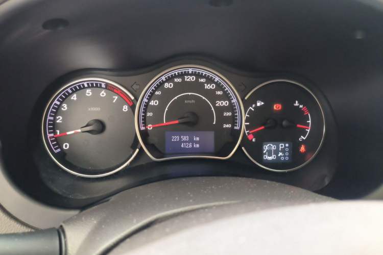 Used Renault Koleos 2012 2.5L Two-Wheel Drive Comfort Edition with Navigation Instrument Cluster