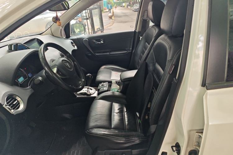 Used Renault Koleos 2012 2.5L 4x4 Comfort Edition with Navigation Left Front Seat