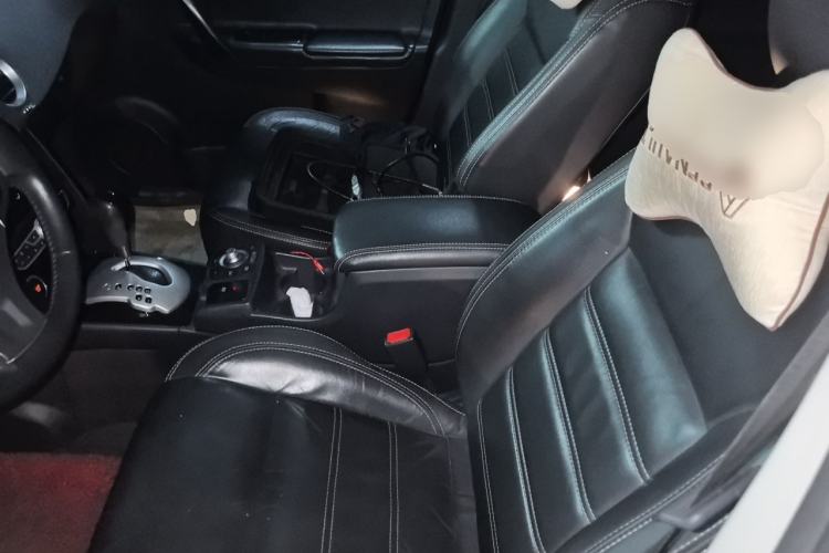 Used Renault Koleos 2012 2.5L Two-Wheel Drive Comfort Edition with Navigation Left Front Seat