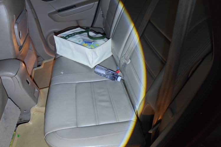Used Renault Koleos 2012 2.5L 4x4 Comfort Edition with Navigation Left Rear Seat