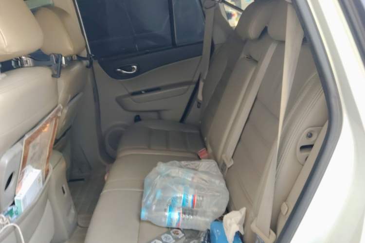 Used Renault Koleos 2012 2.5L 4x4 Comfort Edition with Navigation Left Rear Seat