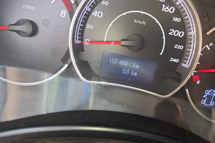 Used Renault Koleos 2012 2.5 Two-Wheel Drive Urban Edition Odometer Close Up