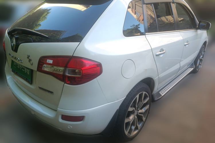 Used Renault Koleos 2012 2.5L Two-Wheel Drive Comfort Edition with Navigation Rear Right 45 Deg
