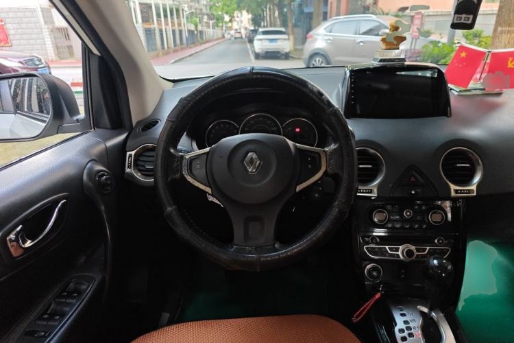 Used Renault Koleos 2012 2.5L Two-Wheel Drive Comfort Edition with Navigation Steering Wheel