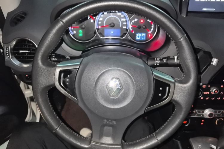 Used Renault Koleos 2012 2.5L Two-Wheel Drive Comfort Edition with Navigation Steering Wheel