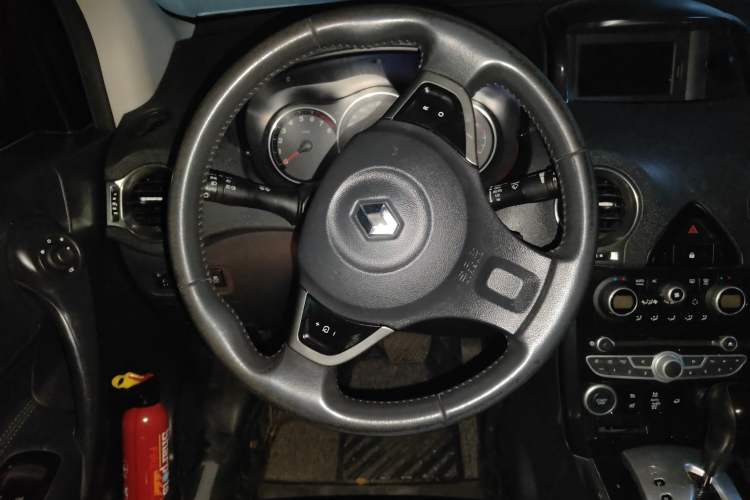 Used Renault Koleos 2012 2.5L 4x4 Comfort Edition with Navigation Steering Wheel