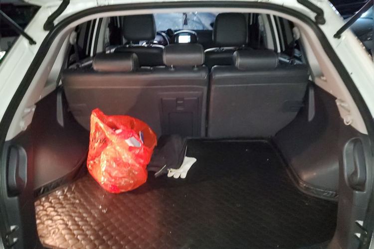 Used Renault Koleos 2012 2.5L Two-Wheel Drive Comfort Edition with Navigation Trunk