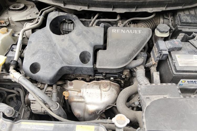 Used Renault Koleos 2012 2.5L 4x4 Luxury Navigation Edition Engine Bay
