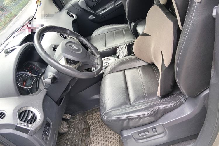 Used Renault Koleos 2012 2.5L 4x4 Luxury Navigation Edition Left Front Seat