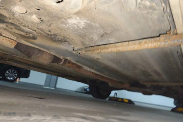 Used Renault Koleos 2013 2.5L 4x4 Comfort Edition Chassis Front Left