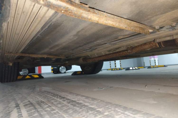 Used Renault Koleos 2013 2.5L 4x4 Comfort Edition Chassis Front Right