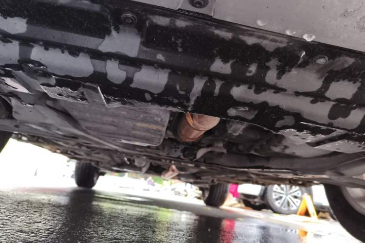 Used Renault Koleos 2013 2.5L Two-Wheel-Drive Urban Edition Chassis Front