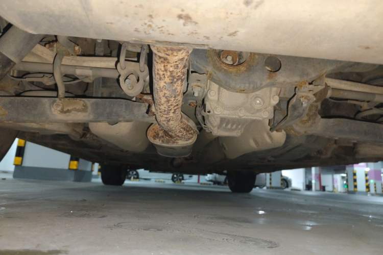 Used Renault Koleos 2013 2.5L 4x4 Comfort Edition Chassis Rear