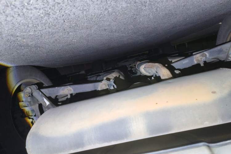 Used Renault Koleos 2013 2.5L Two-Wheel-Drive Urban Edition Chassis Rear