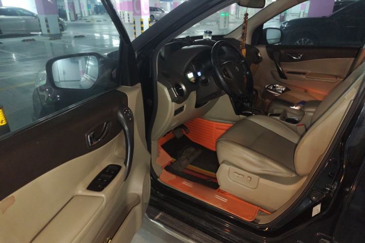 Used Renault Koleos 2013 2.5L 4x4 Comfort Edition Driver Seat
