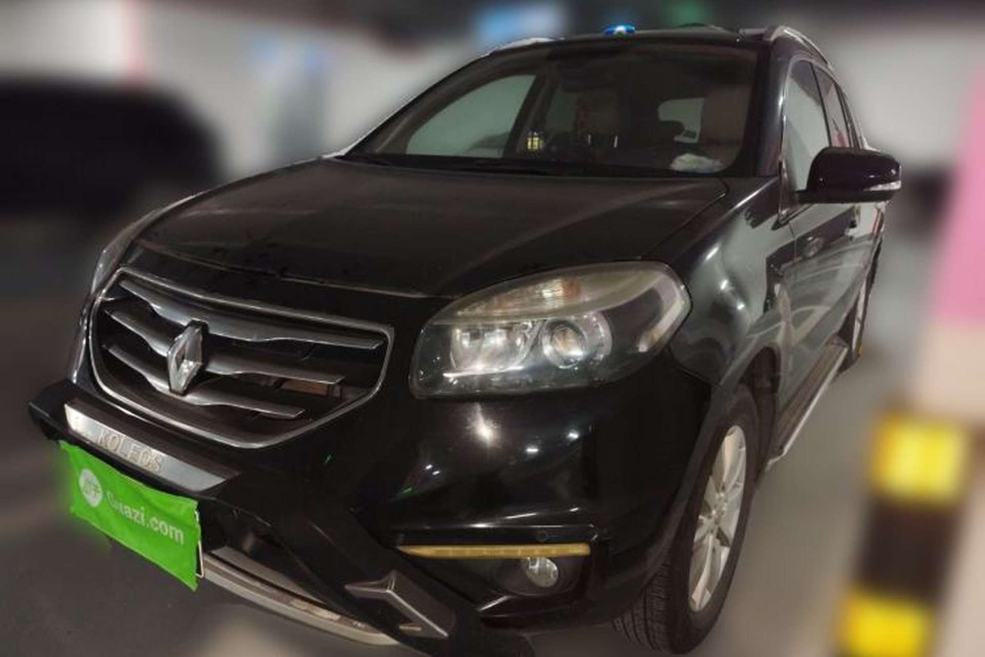 Used Renault Koleos 2013 2.5L 4x4 Comfort Edition Front Left 45 Deg