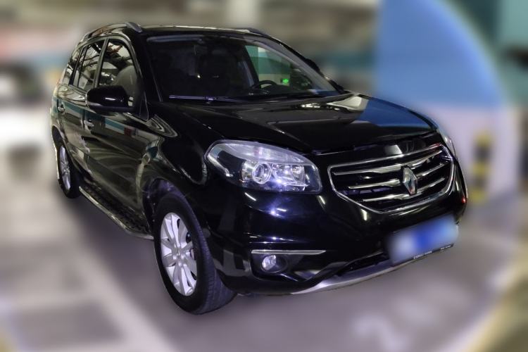 Used Renault Koleos 2013 2.5L Two-Wheel Drive Comfort Edition Front Right 45 Deg