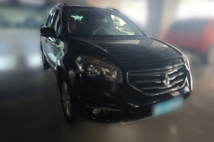Used Renault Koleos 2013 2.5L Two-Wheel Drive Comfort Edition Front Right 45 Deg