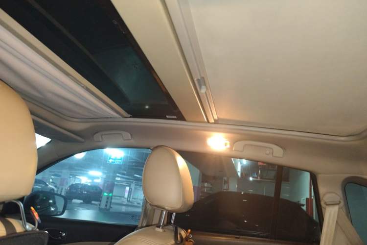 Used Renault Koleos 2013 2.5L 4x4 Comfort Edition Headliner