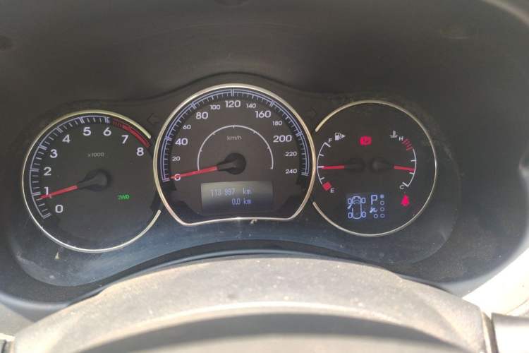 Used Renault Koleos 2013 2.5L Four-Wheel Drive Luxury Edition Instrument Cluster