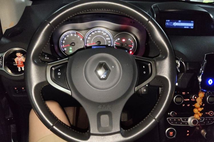 Used Renault Koleos 2013 2.5L Two-Wheel Drive Comfort Edition Steering Wheel
