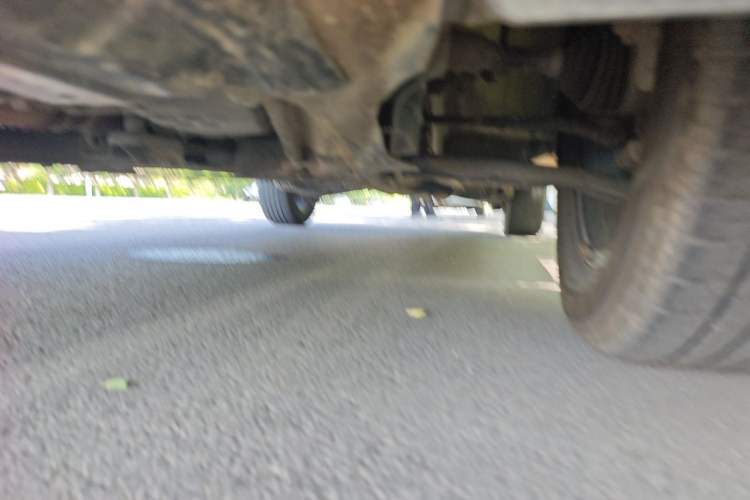 Used Renault Koleos 2013 2.5L Two-Wheel Drive Comfort Edition Chassis Front Left