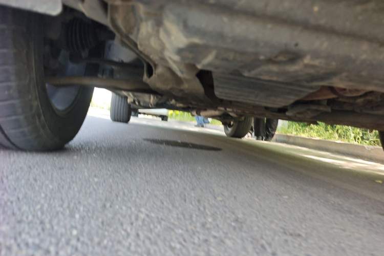 Used Renault Koleos 2013 2.5L Two-Wheel Drive Comfort Edition Chassis Front Right
