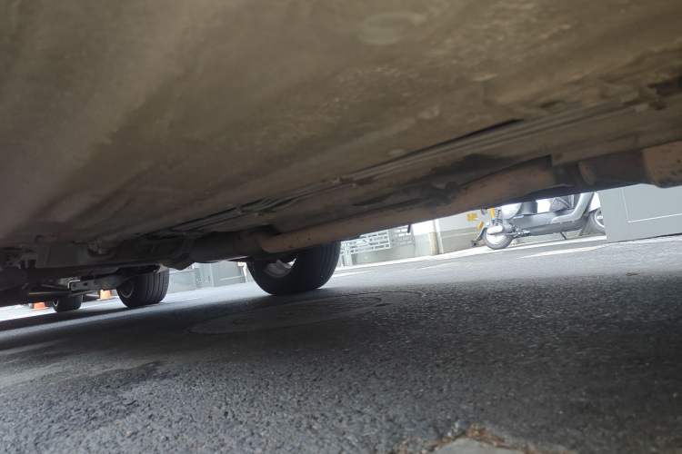 Used Renault Koleos 2013 2.5L Two-Wheel Drive Comfort Edition Chassis Front Right