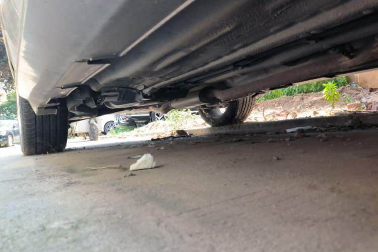 Used Renault Koleos 2013 2.5L Two-Wheel Drive Comfort Edition Chassis Front Right