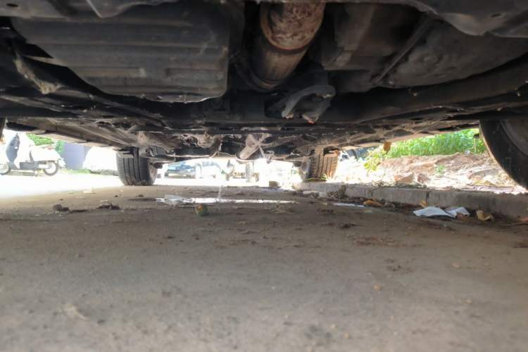 Used Renault Koleos 2013 2.5L Two-Wheel Drive Comfort Edition Chassis Front