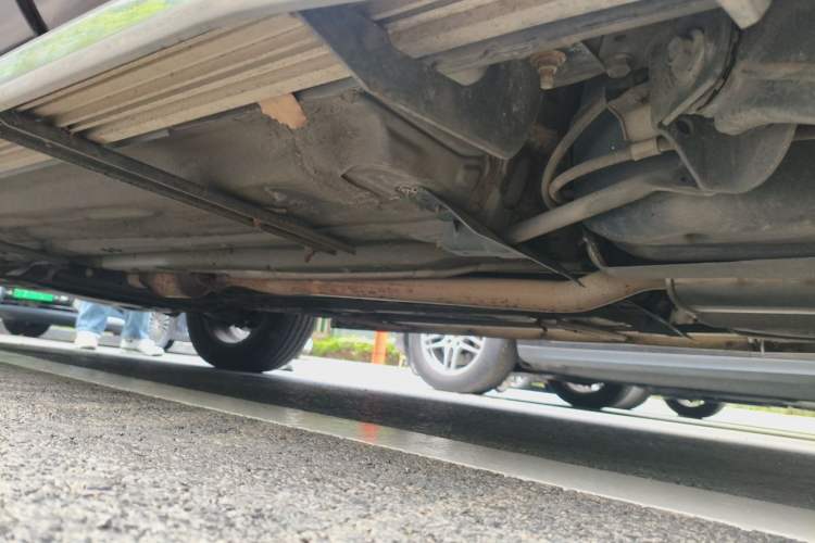 Used Renault Koleos 2013 2.5L 4x4 Comfort Edition Chassis Rear Left
